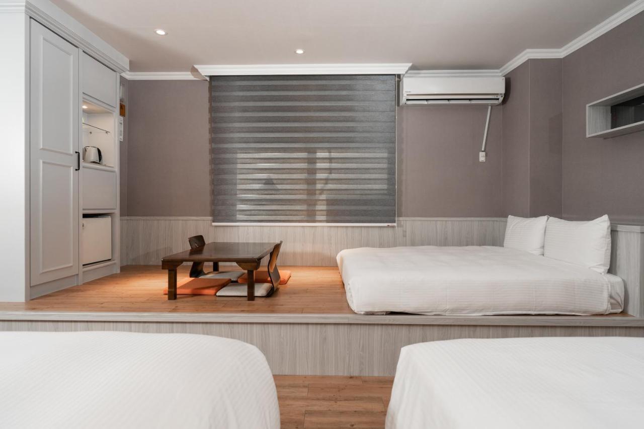Fu Hsiang Hotel Yilan Exterior photo