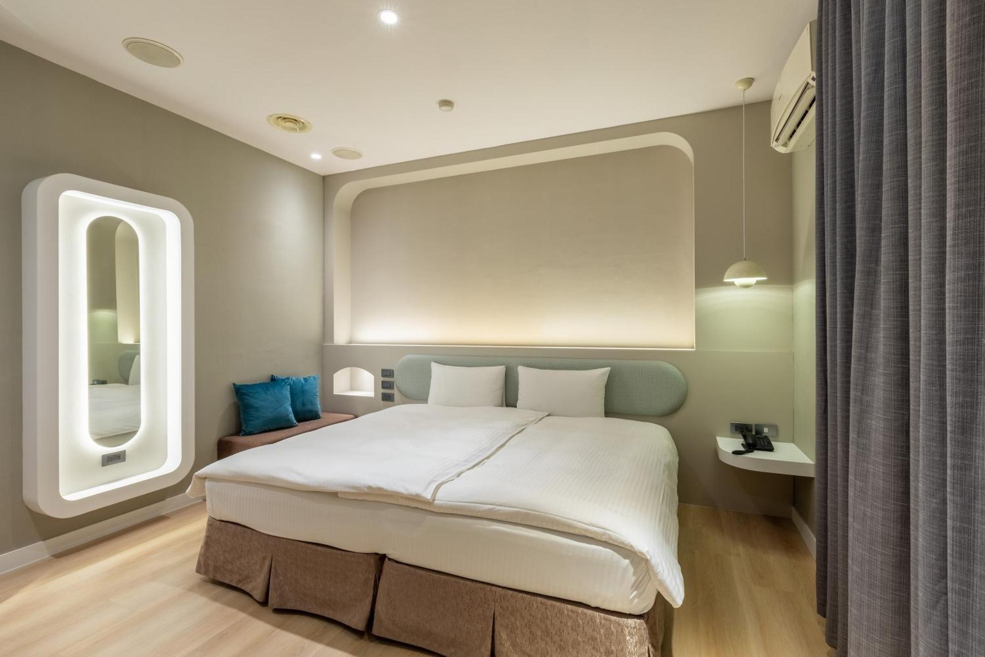 Fu Hsiang Hotel Yilan Exterior photo